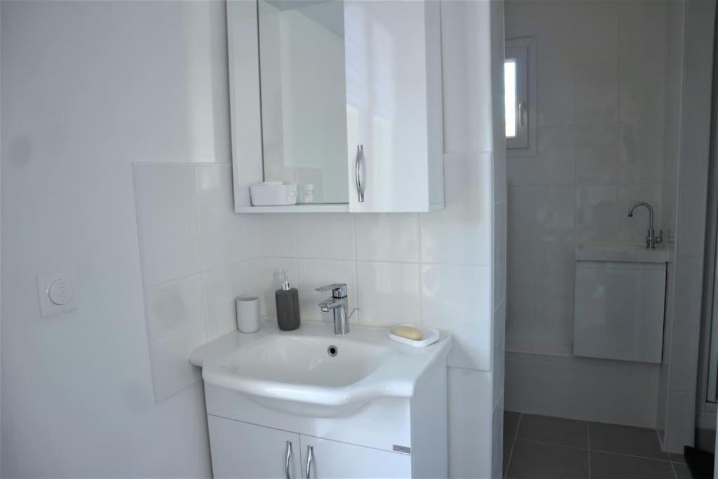 Appartement Duplex Proche Disney Et Paris Vaires-sur-Marne Exterior foto